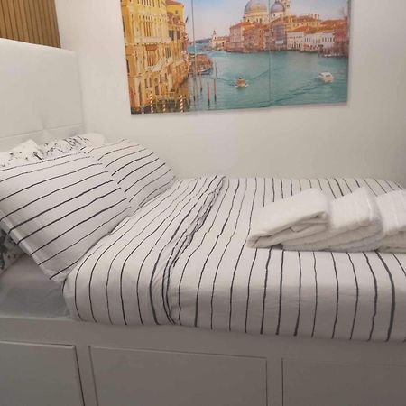 Modern Designed Studio Condo Near Ayala Centrio كاجايان دي أورو المظهر الخارجي الصورة