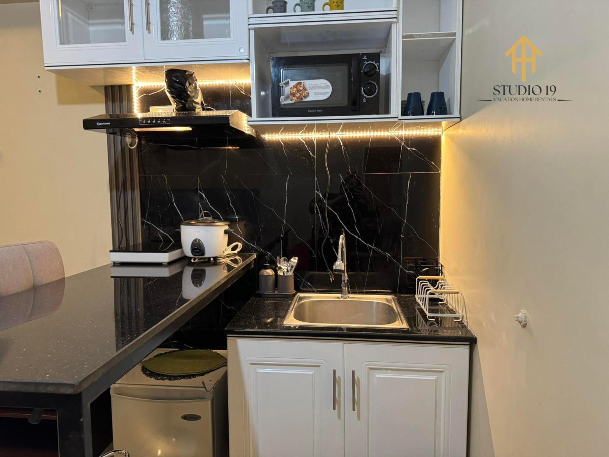 Modern Designed Studio Condo Near Ayala Centrio كاجايان دي أورو المظهر الخارجي الصورة
